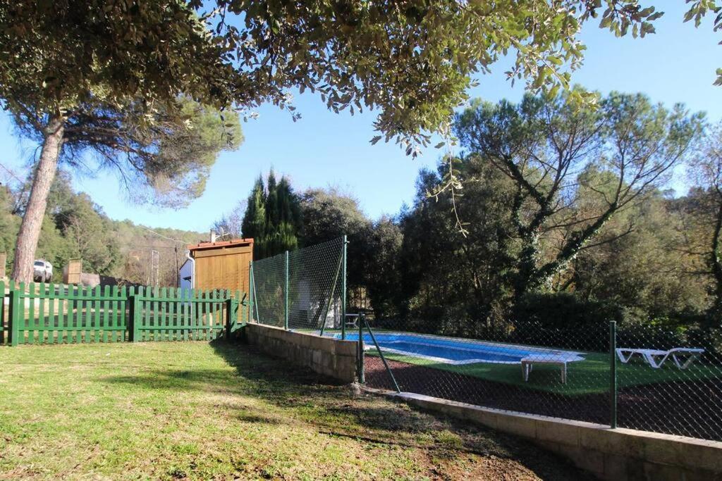 Casa Con Piscina Cerca De Girona Exterior foto
