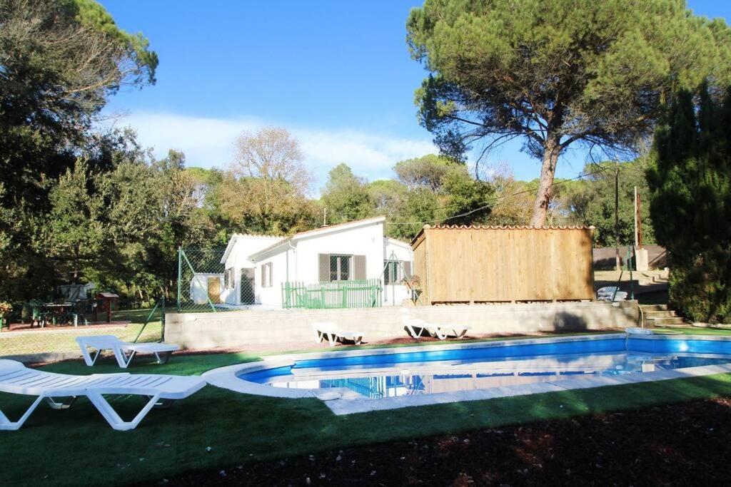 Casa Con Piscina Cerca De Girona Exterior foto